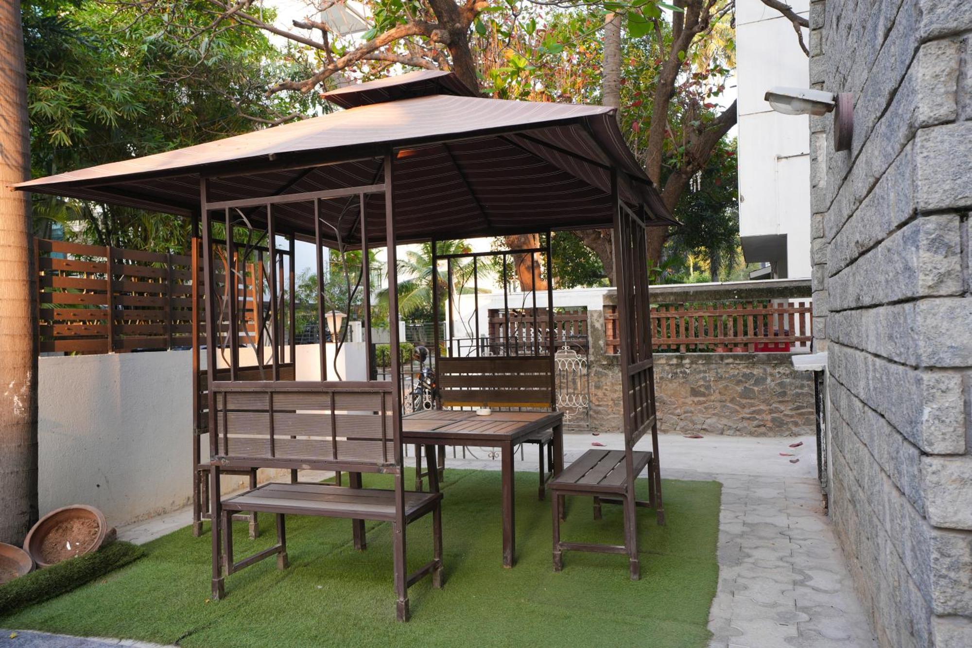 Avenue 11 Boutique Residences, Poes Garden Madras Buitenkant foto