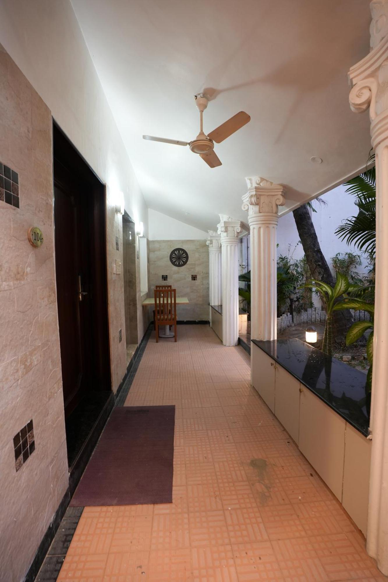 Avenue 11 Boutique Residences, Poes Garden Madras Buitenkant foto