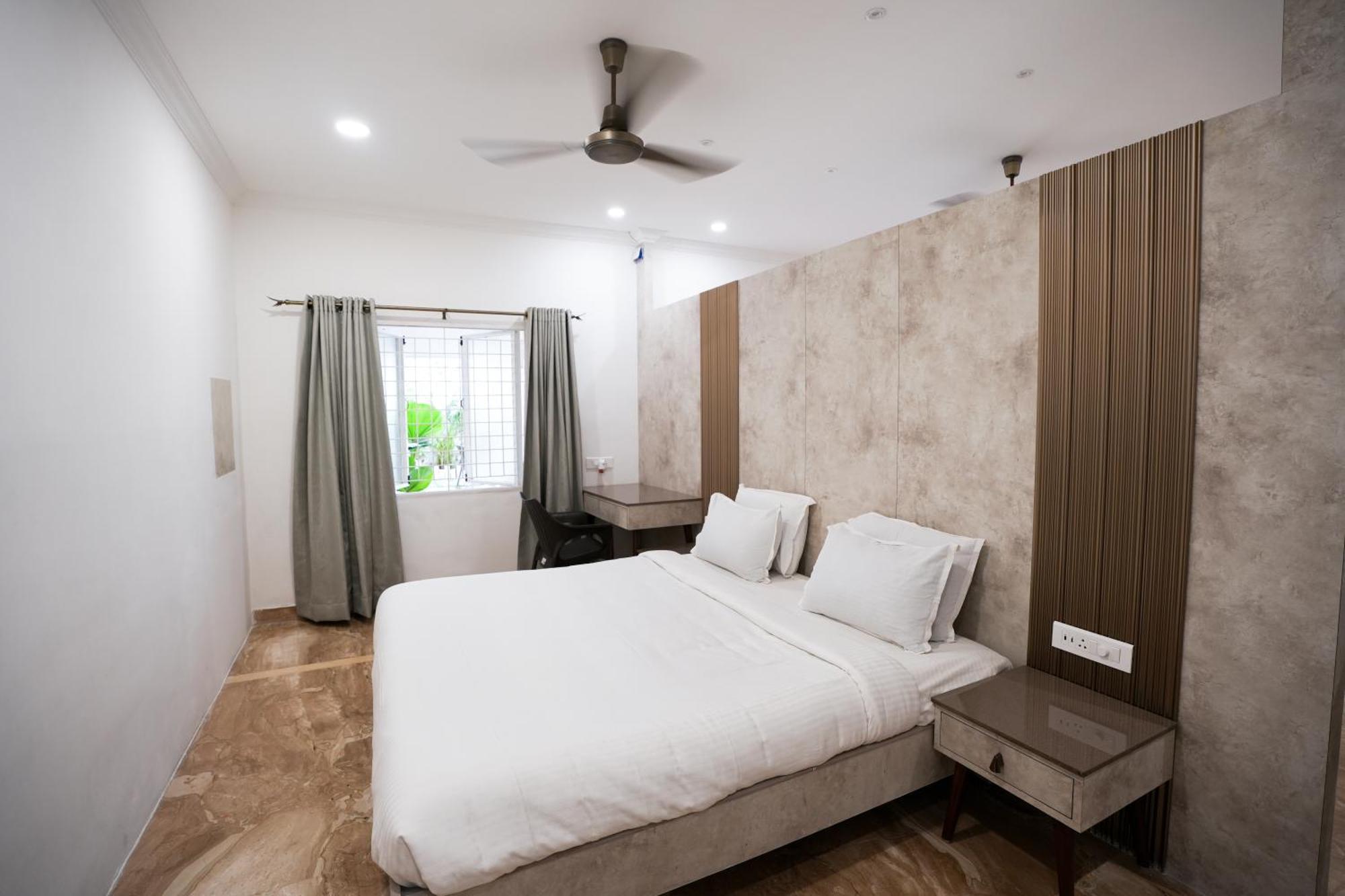 Avenue 11 Boutique Residences, Poes Garden Madras Buitenkant foto