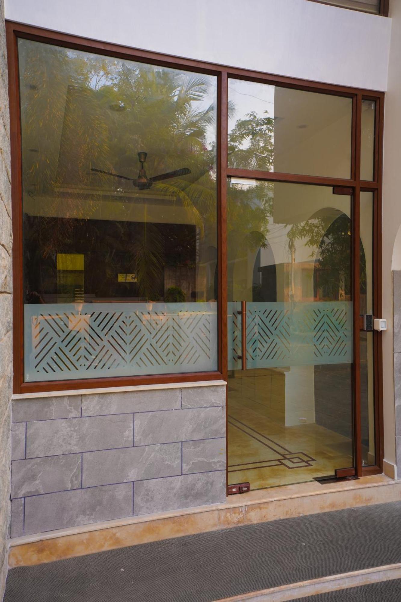 Avenue 11 Boutique Residences, Poes Garden Madras Buitenkant foto