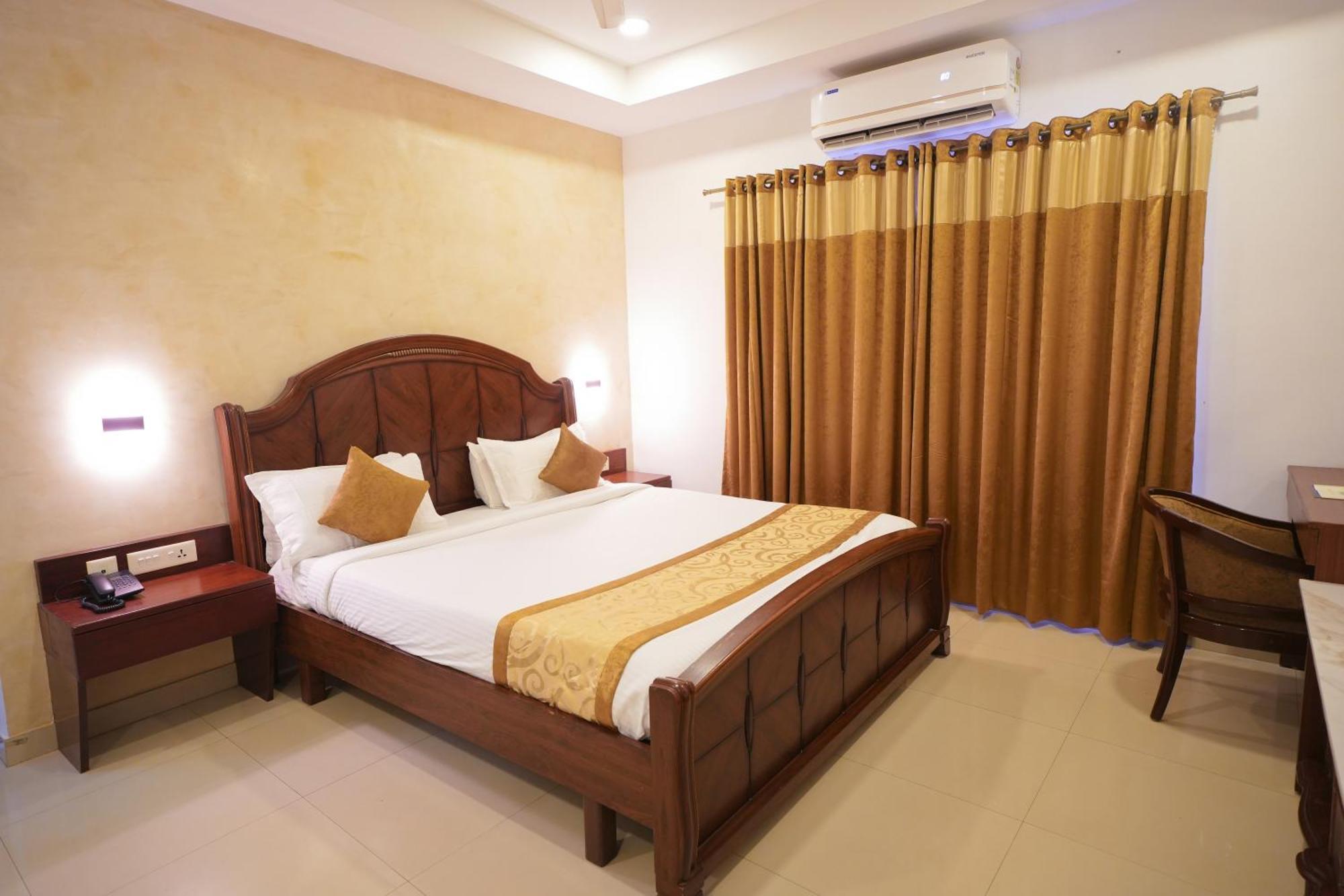 Avenue 11 Boutique Residences, Poes Garden Madras Buitenkant foto