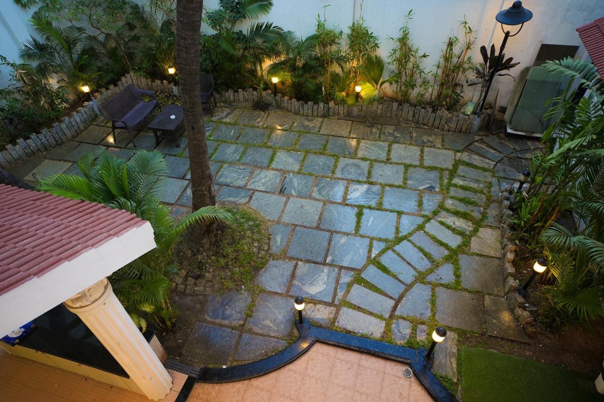 Avenue 11 Boutique Residences, Poes Garden Madras Buitenkant foto